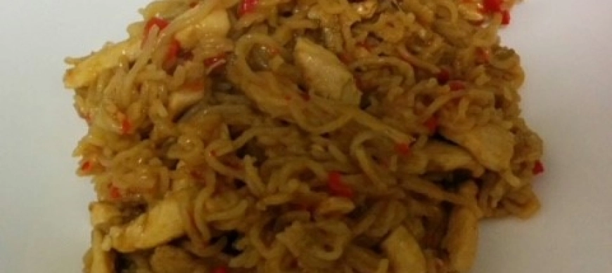 Noodles con aire asiático